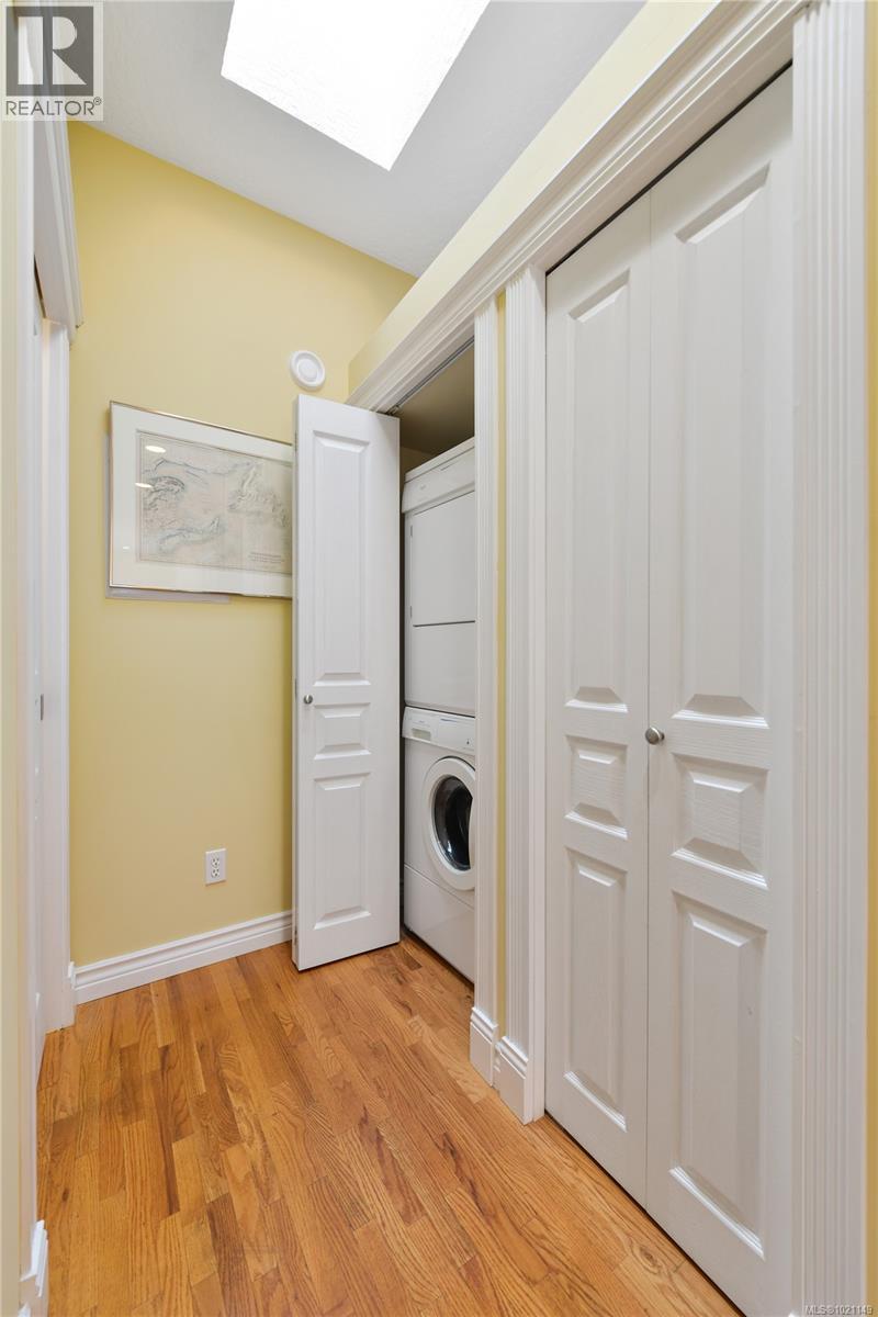 1 1515 Camosun St, Victoria, British Columbia  V8T 3E3 - Photo 20 - 1021149
