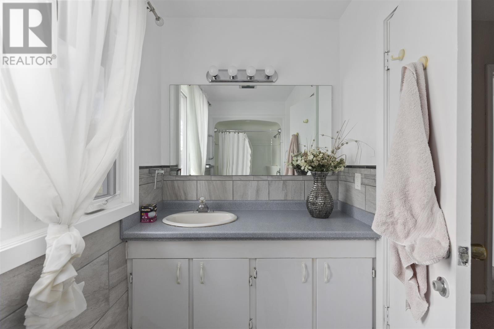 32 Welcome Ave, Sault Ste. Marie, Ontario  P6A 5A5 - Photo 26 - SM253335