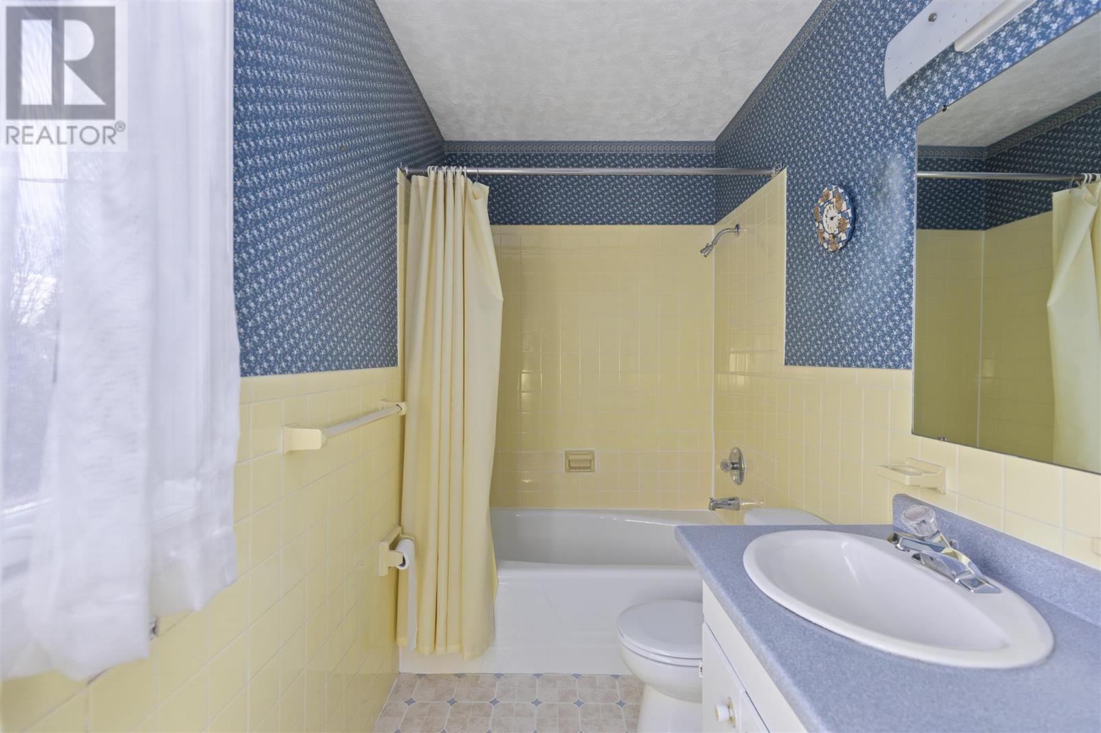 32 Welcome Ave, Sault Ste. Marie, Ontario  P6A 5A5 - Photo 31 - SM253335