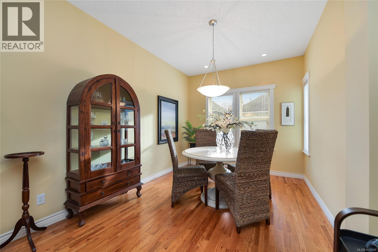 1 1515 Camosun St, Victoria, British Columbia  V8T 3E3 - Photo 15 - 1021149