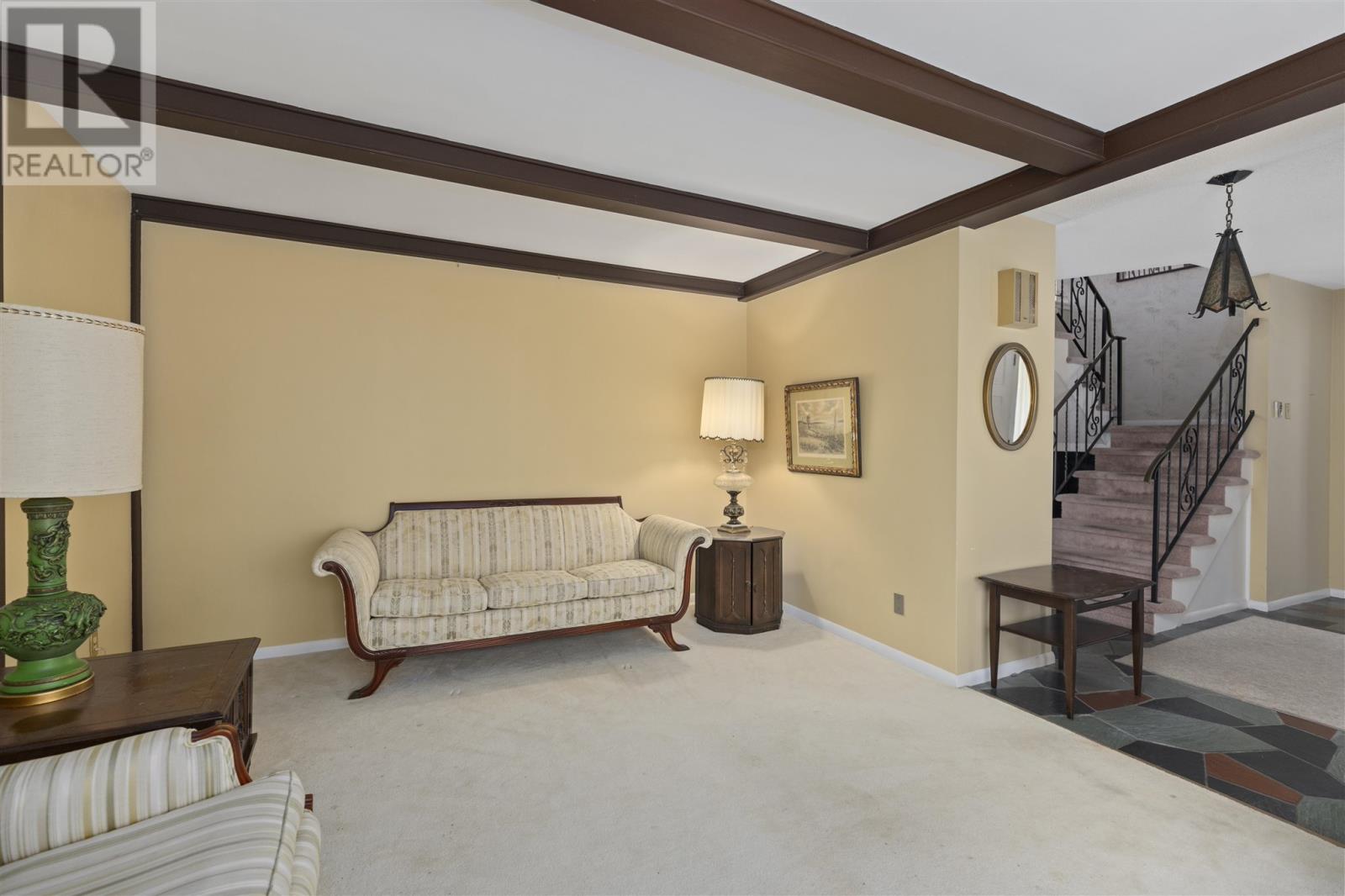 32 Welcome Ave, Sault Ste. Marie, Ontario  P6A 5A5 - Photo 5 - SM253335