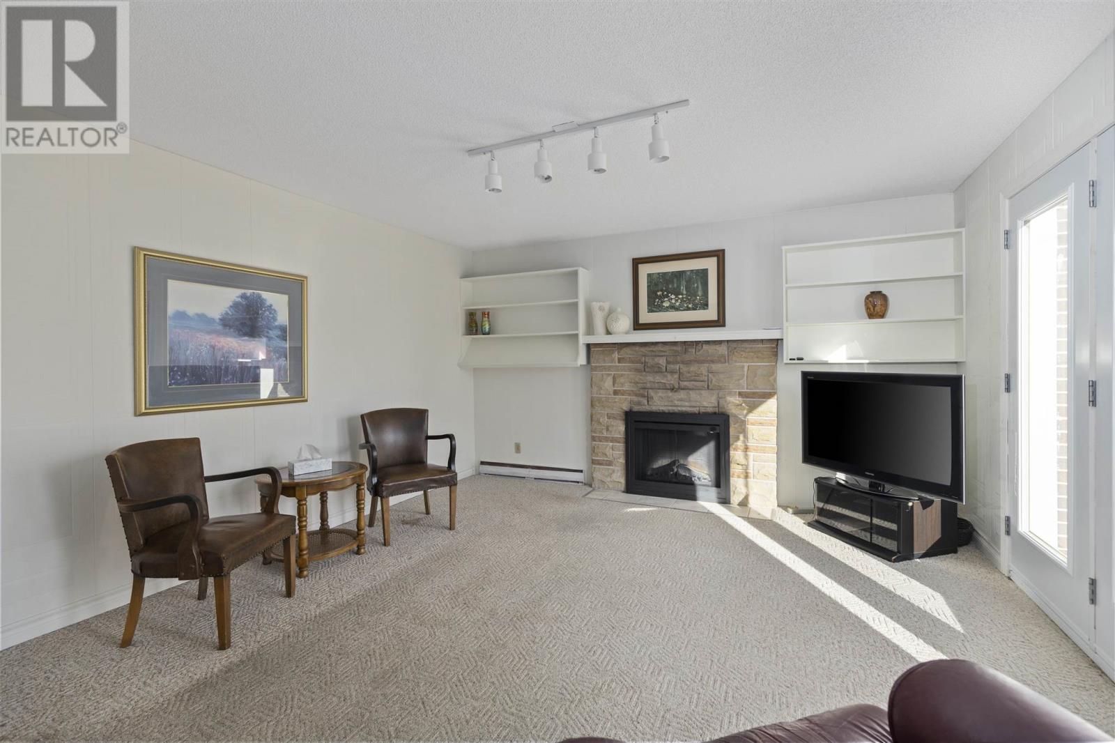 32 Welcome Ave, Sault Ste. Marie, Ontario  P6A 5A5 - Photo 9 - SM253335