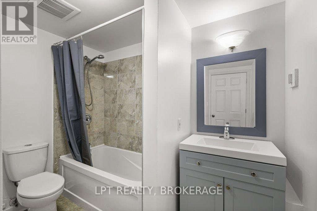 107 - 310 Kingsdale Avenue, Kingston, Ontario  K7M 8S1 - Photo 9 - X12576322