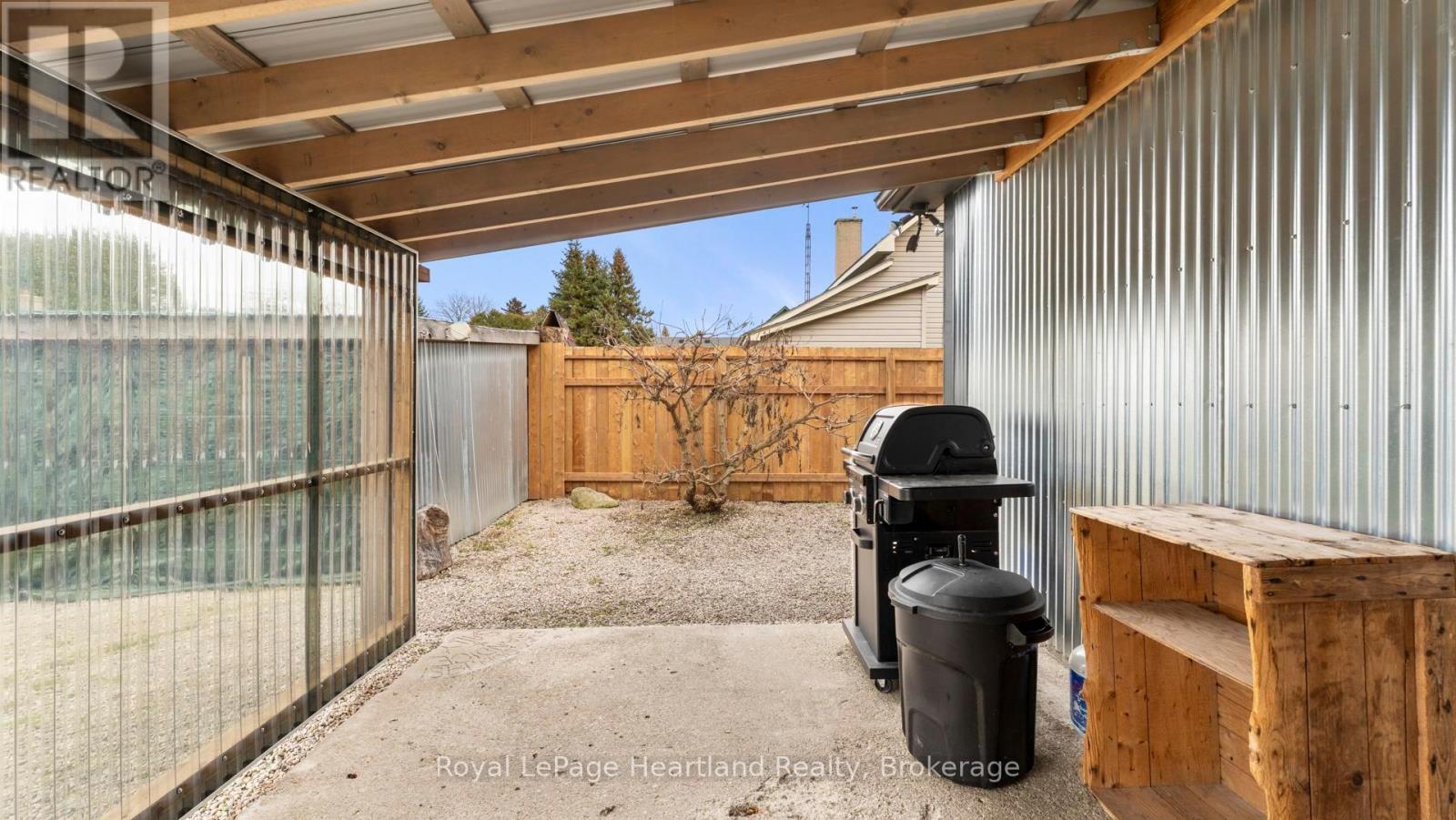 38 Albert Street, Ashfield-Colborne-Wawanosh, Ontario  N0M 1R0 - Photo 31 - X12576314