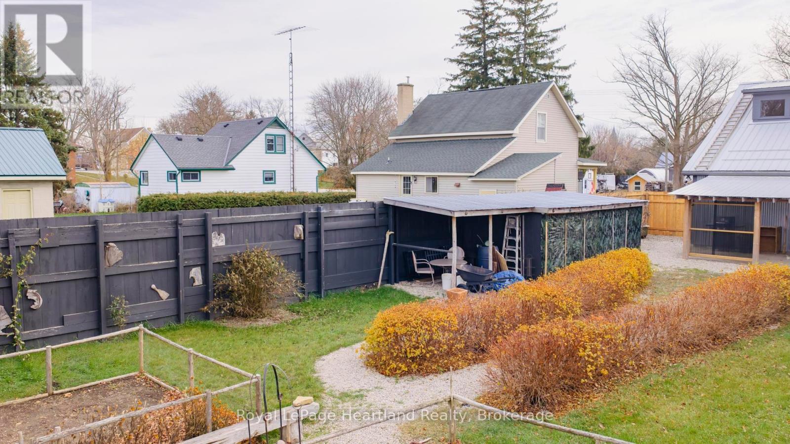 38 Albert Street, Ashfield-Colborne-Wawanosh, Ontario  N0M 1R0 - Photo 39 - X12576314