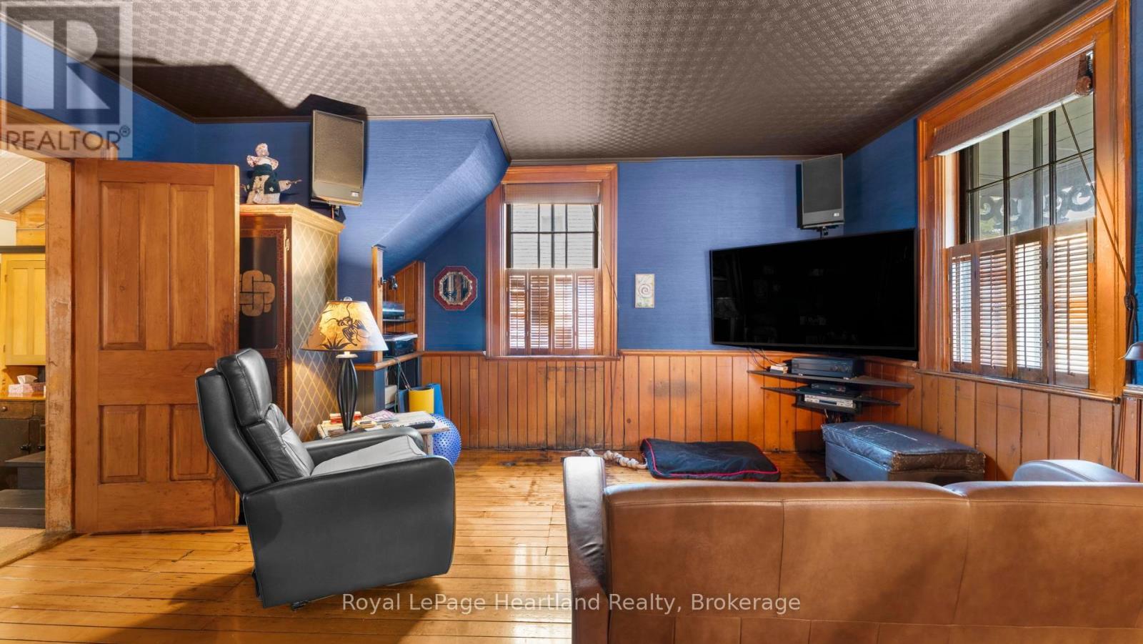 38 Albert Street, Ashfield-Colborne-Wawanosh, Ontario  N0M 1R0 - Photo 9 - X12576314