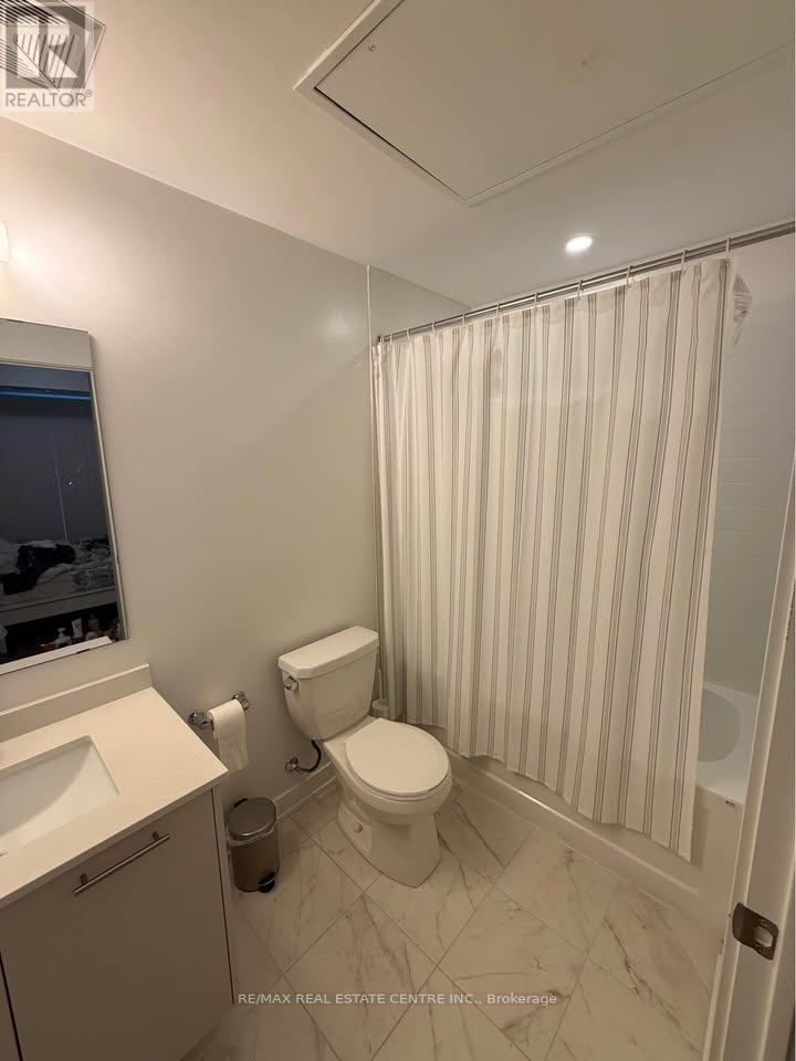 212 - 1440 Clarriage Court, Milton, Ontario  L9T 2X5 - Photo 18 - W12576086