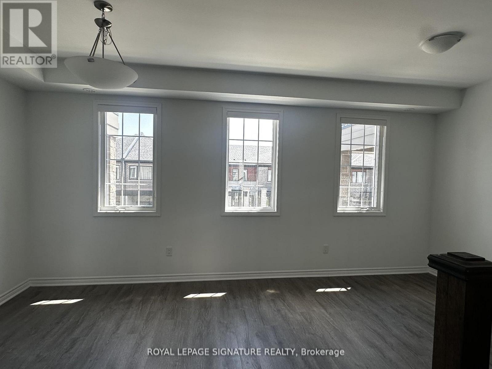 9 - 1259 Lily Crescent, Milton, Ontario  L9E 2C1 - Photo 2 - W12576092