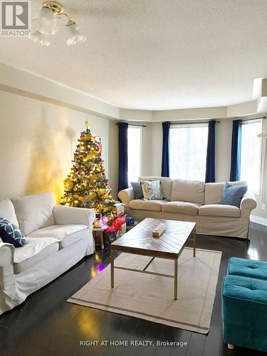 2346 BANKSIDE DRIVE, Mississauga, Ontario