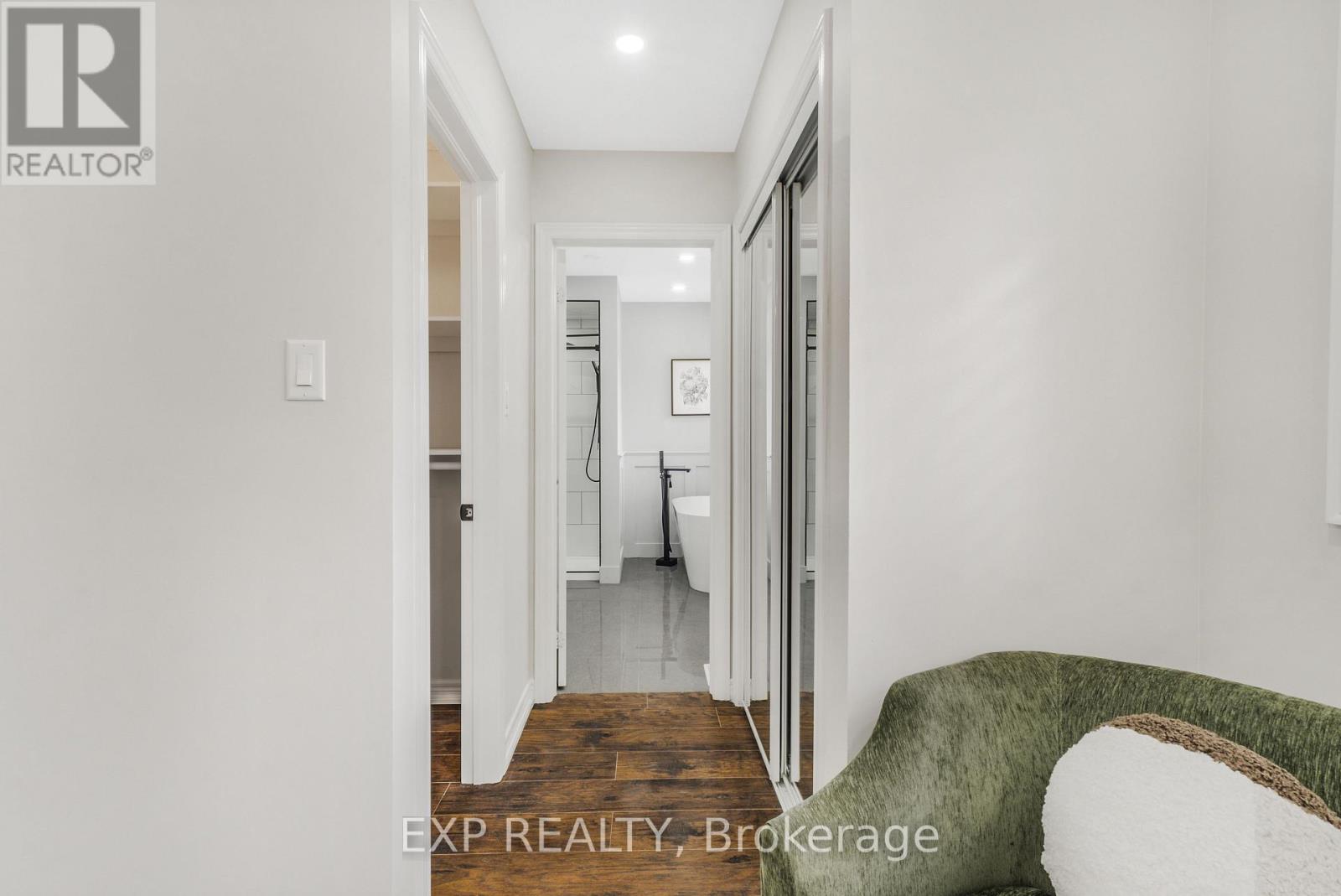 15 Freesia Road, Brampton, Ontario  L7A 0L6 - Photo 17 - W12576116