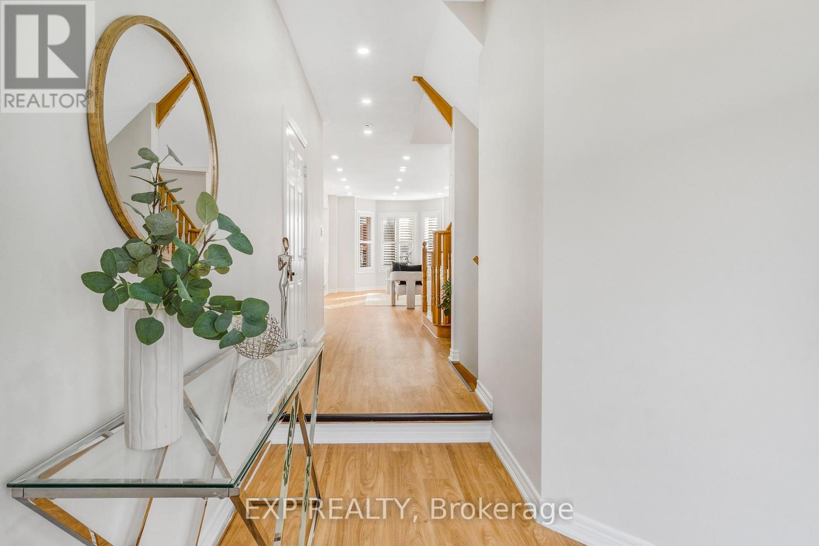 15 Freesia Road, Brampton, Ontario  L7A 0L6 - Photo 2 - W12576116