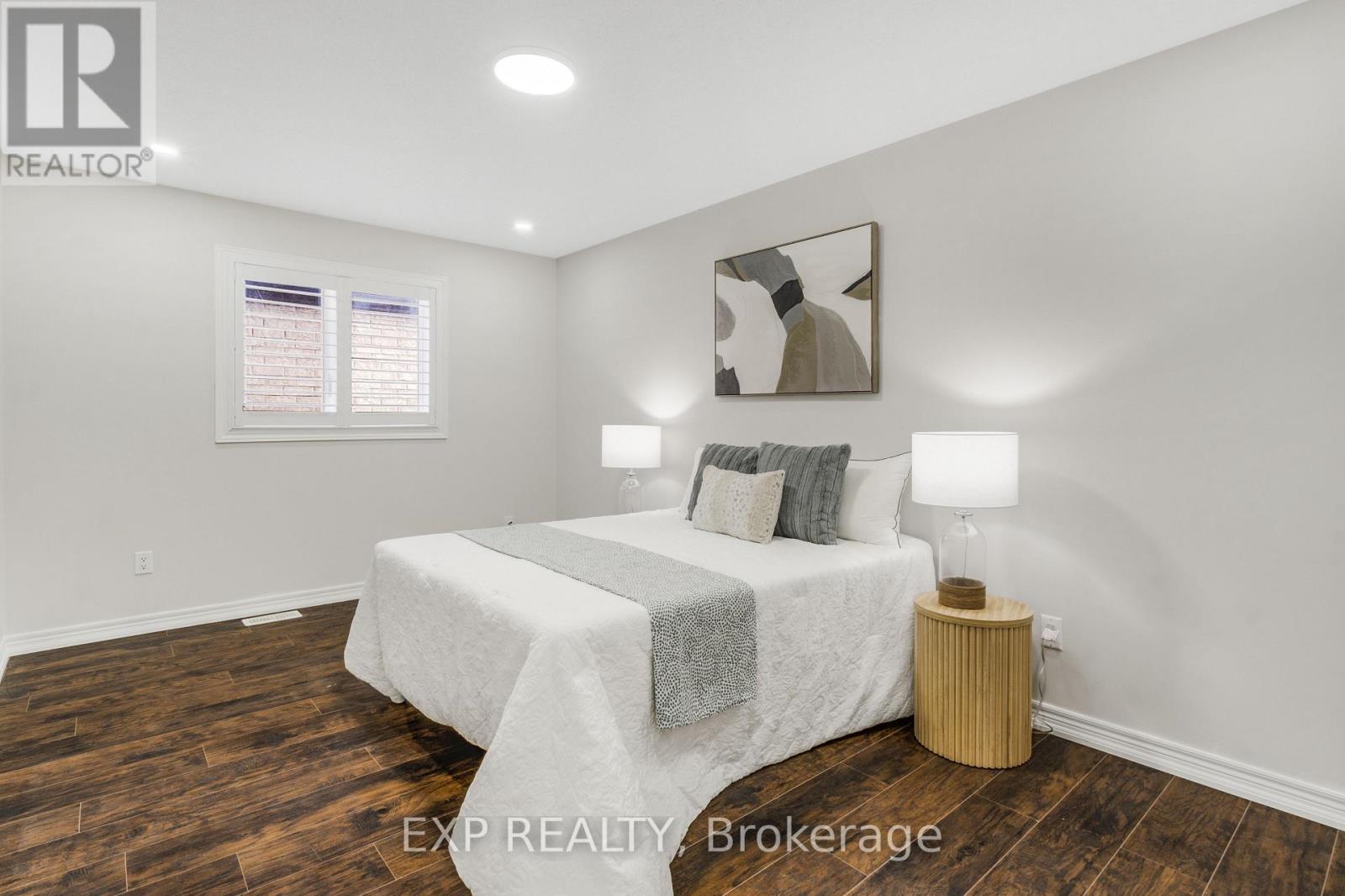 15 Freesia Road, Brampton, Ontario  L7A 0L6 - Photo 21 - W12576116