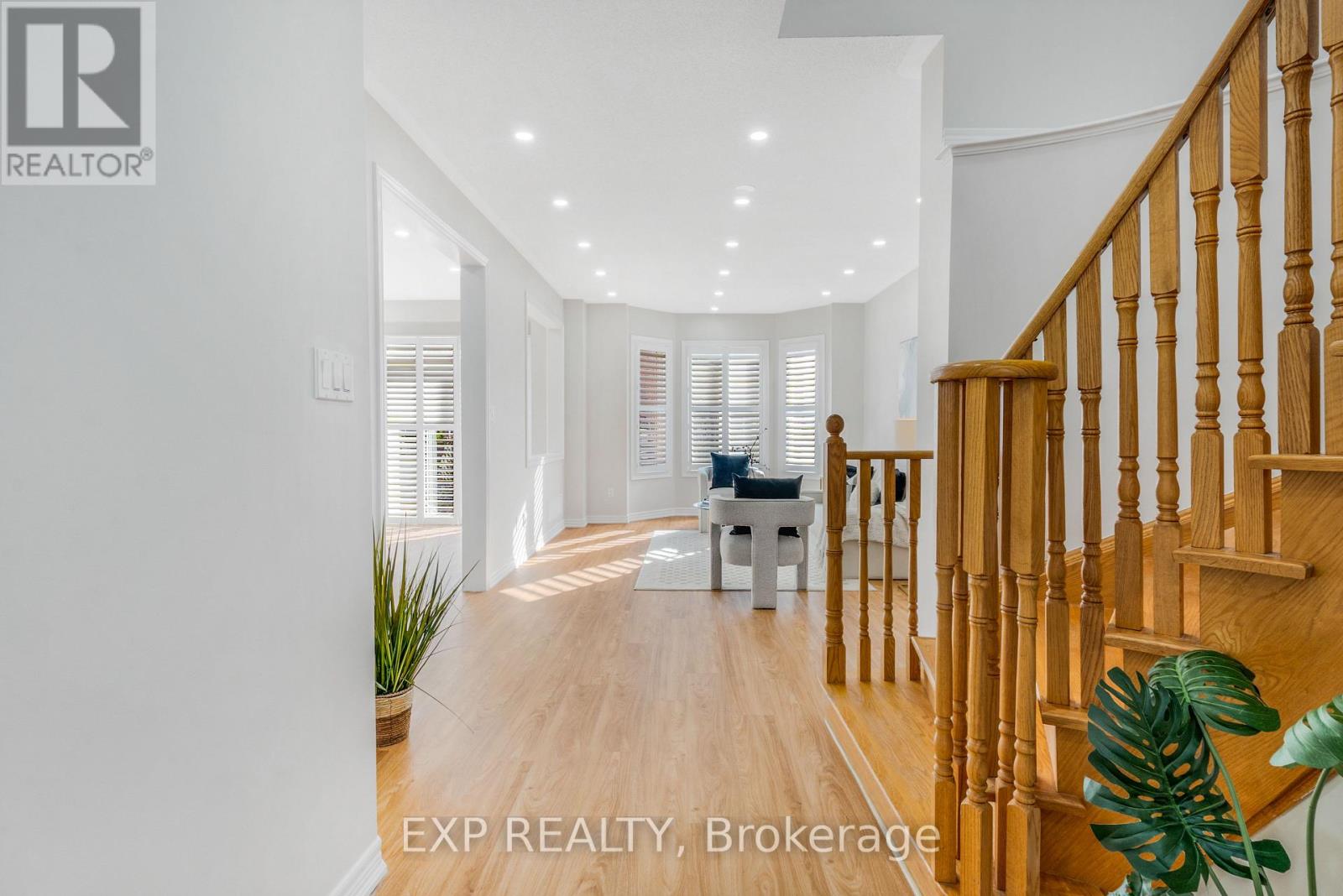 15 Freesia Road, Brampton, Ontario  L7A 0L6 - Photo 3 - W12576116