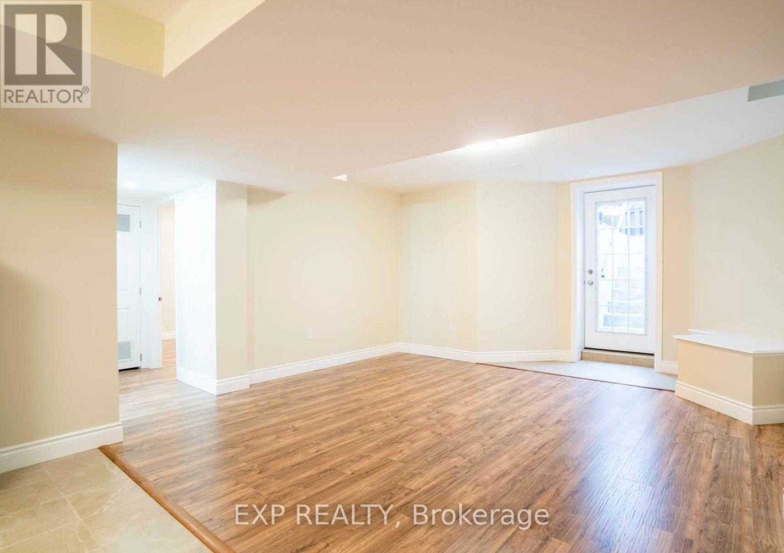 15 Freesia Road, Brampton, Ontario  L7A 0L6 - Photo 32 - W12576116