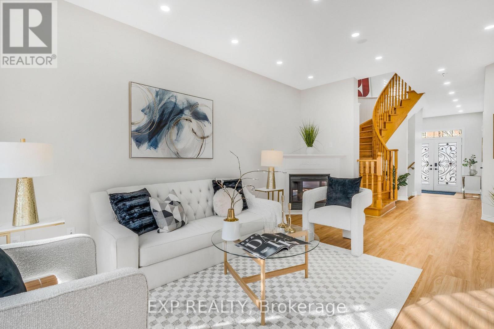 15 Freesia Road, Brampton, Ontario  L7A 0L6 - Photo 5 - W12576116