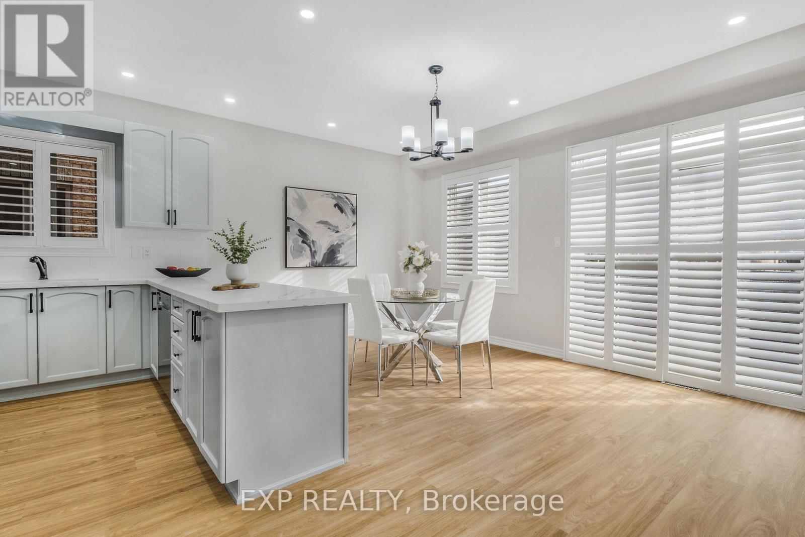 15 Freesia Road, Brampton, Ontario  L7A 0L6 - Photo 9 - W12576116