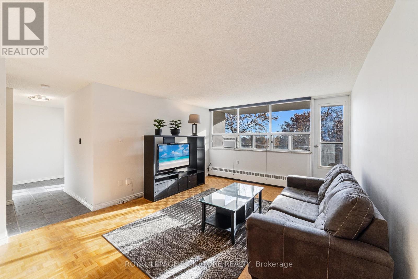 503 - 212 Kerr Street, Oakville, Ontario  L6K 3B1 - Photo 7 - W12576124