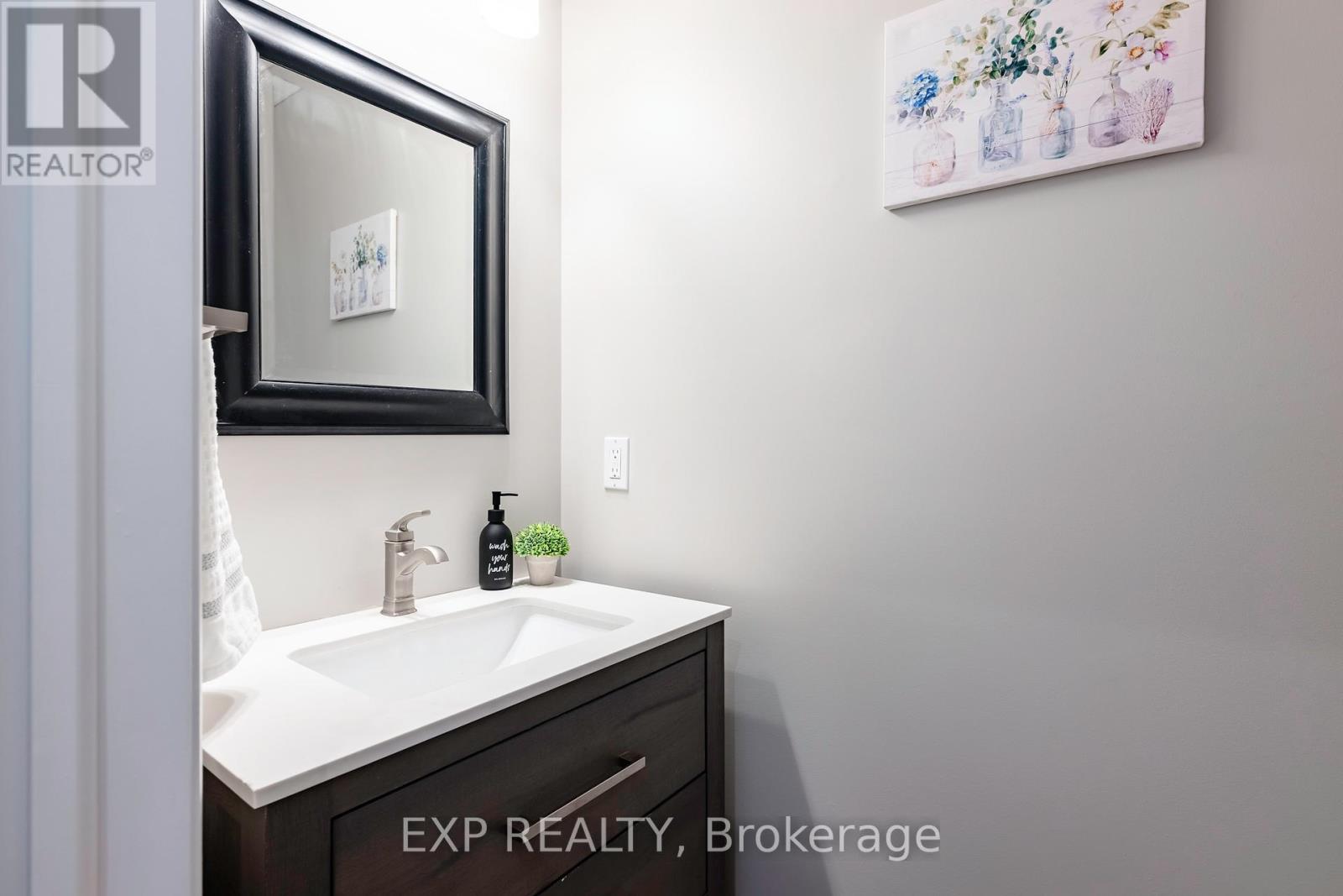 65 Buena Vista Drive, Orangeville, Ontario  L9W 5K8 - Photo 11 - W12576160