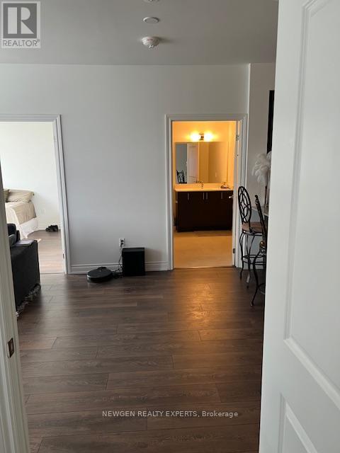 227 - 1050 Main Street E, Milton, Ontario  L9T 9M3 - Photo 3 - W12576166