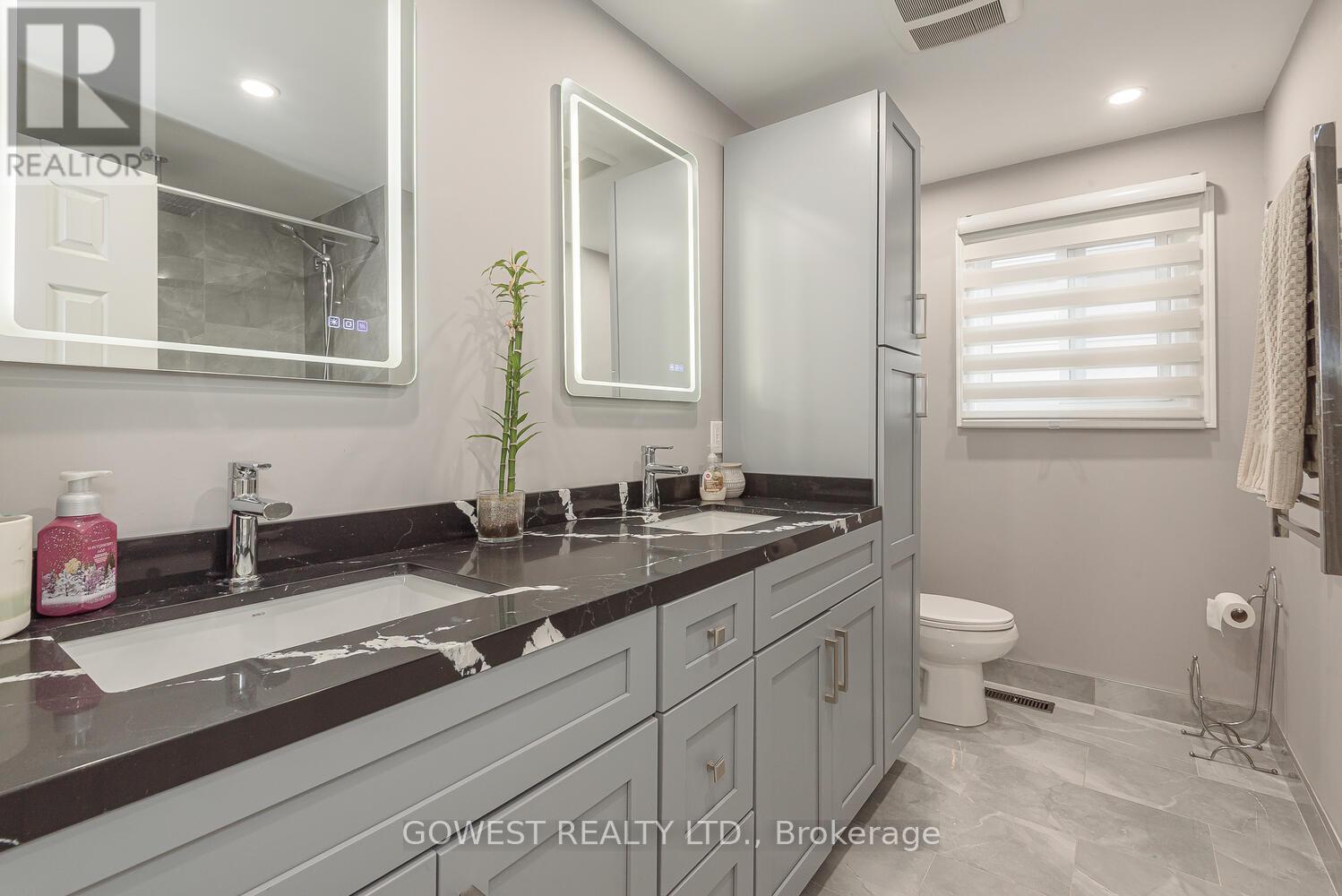 2194 Madden Boulevard, Oakville, Ontario  L6H 3M2 - Photo 13 - W12576192