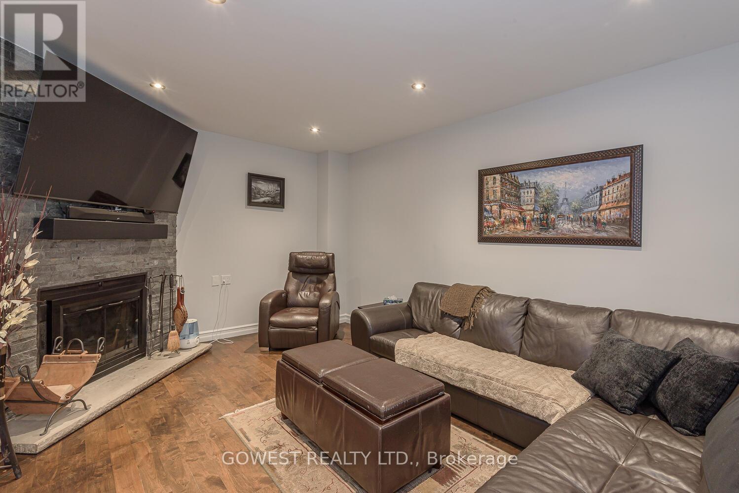 2194 Madden Boulevard, Oakville, Ontario  L6H 3M2 - Photo 5 - W12576192