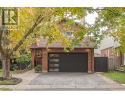 2194 MADDEN BOULEVARD, Oakville, Ontario