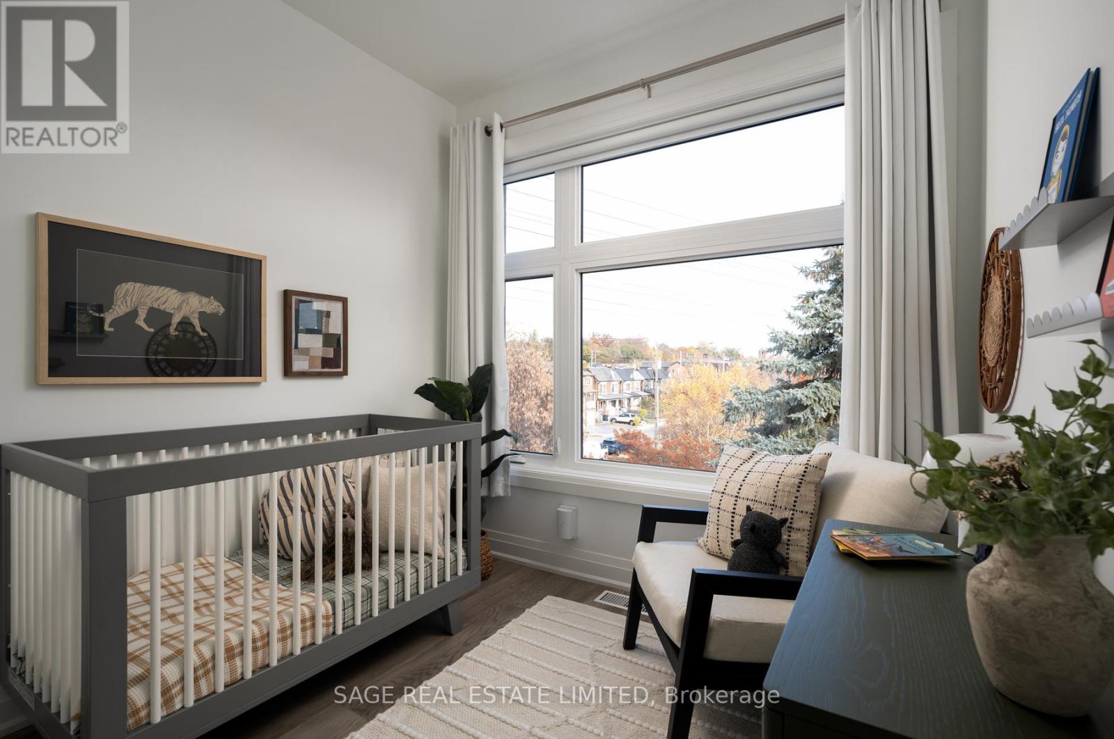 101 Beaver Avenue, Toronto, Ontario  M6H 2G3 - Photo 24 - W12576228