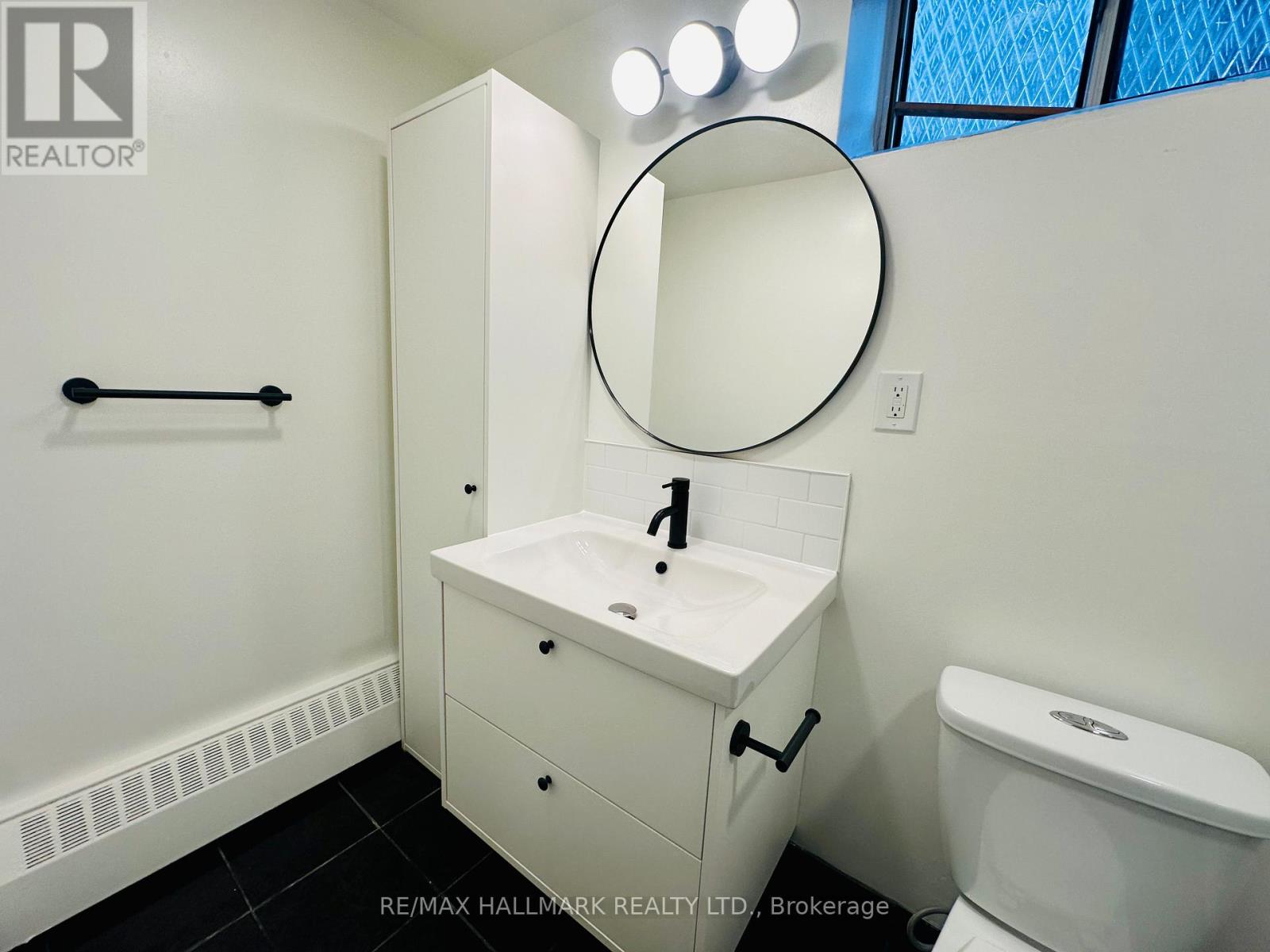 A1 - 5 High Park Boulevard, Toronto, Ontario  M6R 1M5 - Photo 7 - W12576234