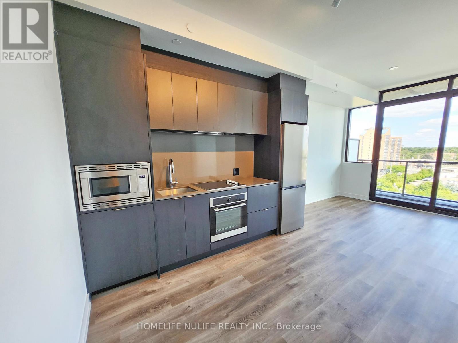 819 - 3009 Novar Road, Mississauga, Ontario  L5B 0P9 - Photo 2 - W12576256