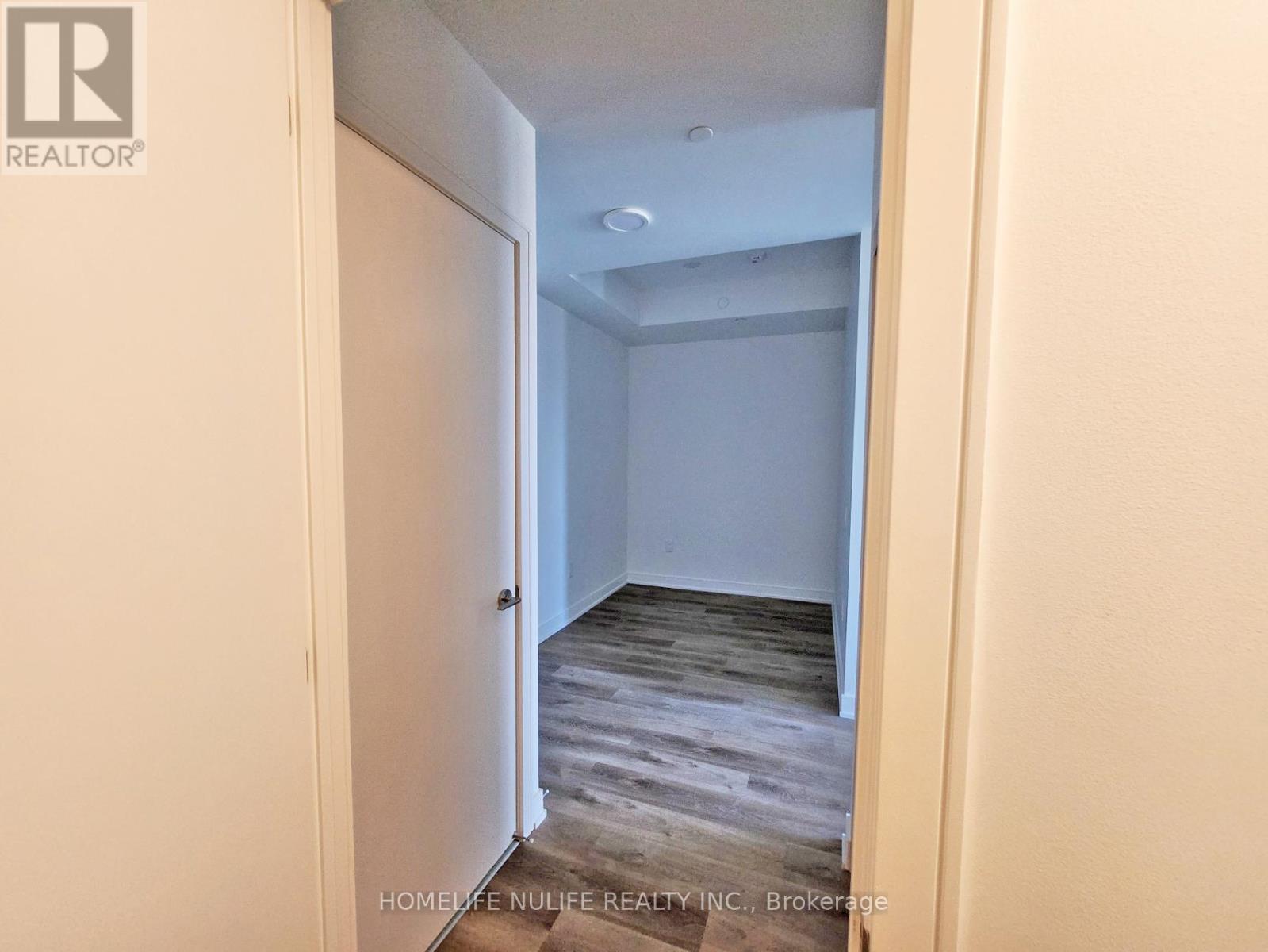 819 - 3009 Novar Road, Mississauga, Ontario  L5B 0P9 - Photo 8 - W12576256