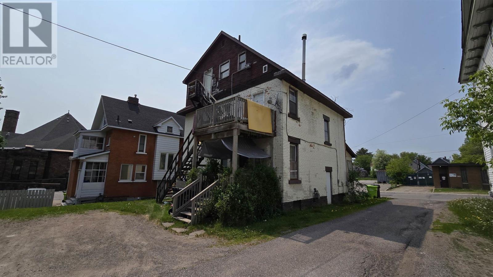 178 Spring St, Sault Ste. Marie, Ontario  P6A 3A5 - Photo 5 - SM253350