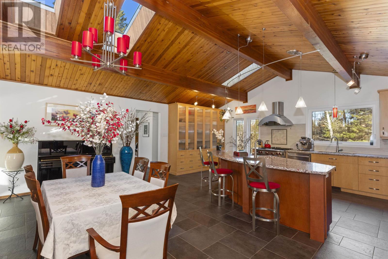 1030 Deepwood Dr., Thunder Bay, Ontario  P7J 1H7 - Photo 12 - TB253509