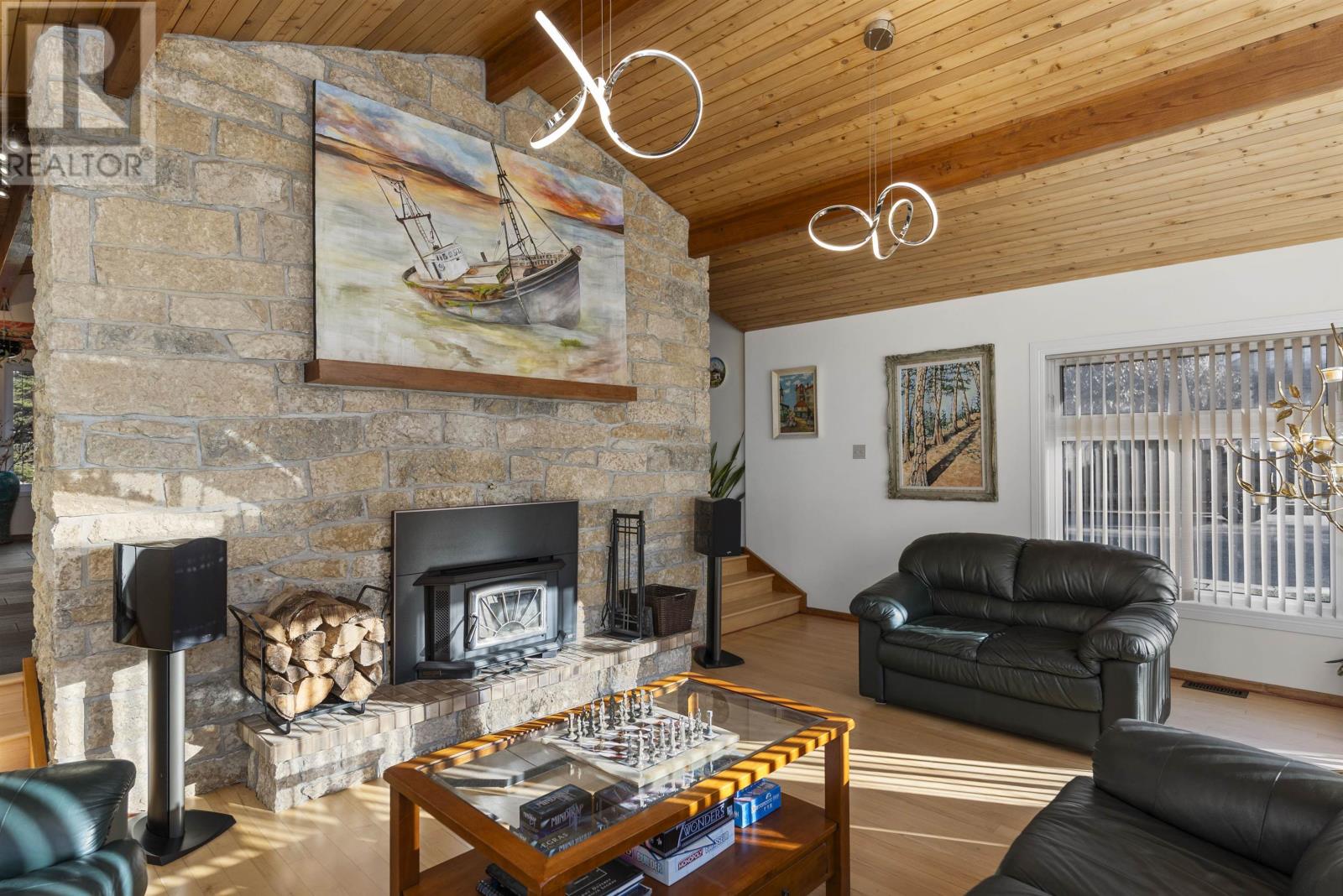 1030 Deepwood Dr., Thunder Bay, Ontario  P7J 1H7 - Photo 15 - TB253509