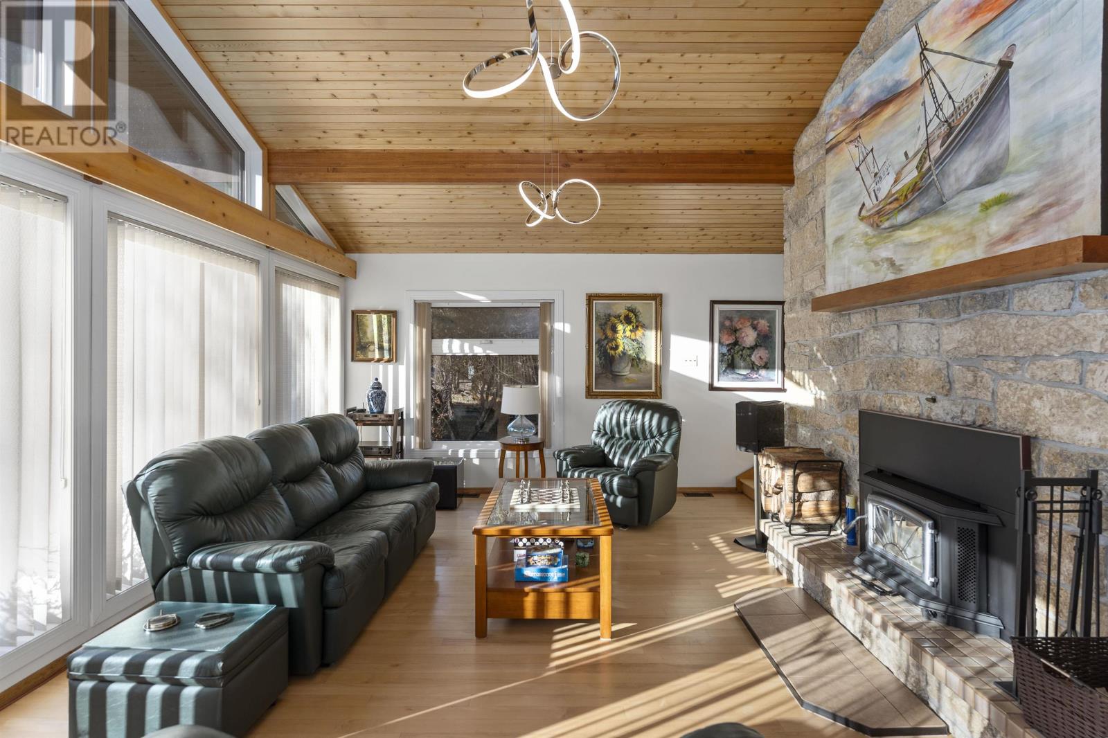 1030 Deepwood Dr., Thunder Bay, Ontario  P7J 1H7 - Photo 17 - TB253509