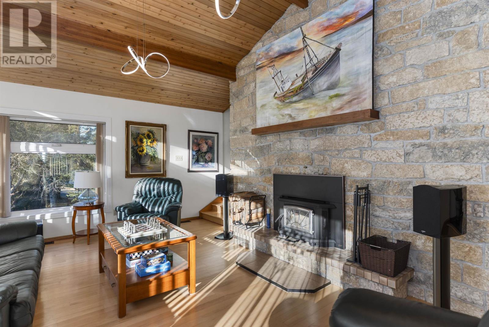 1030 Deepwood Dr., Thunder Bay, Ontario  P7J 1H7 - Photo 14 - TB253509