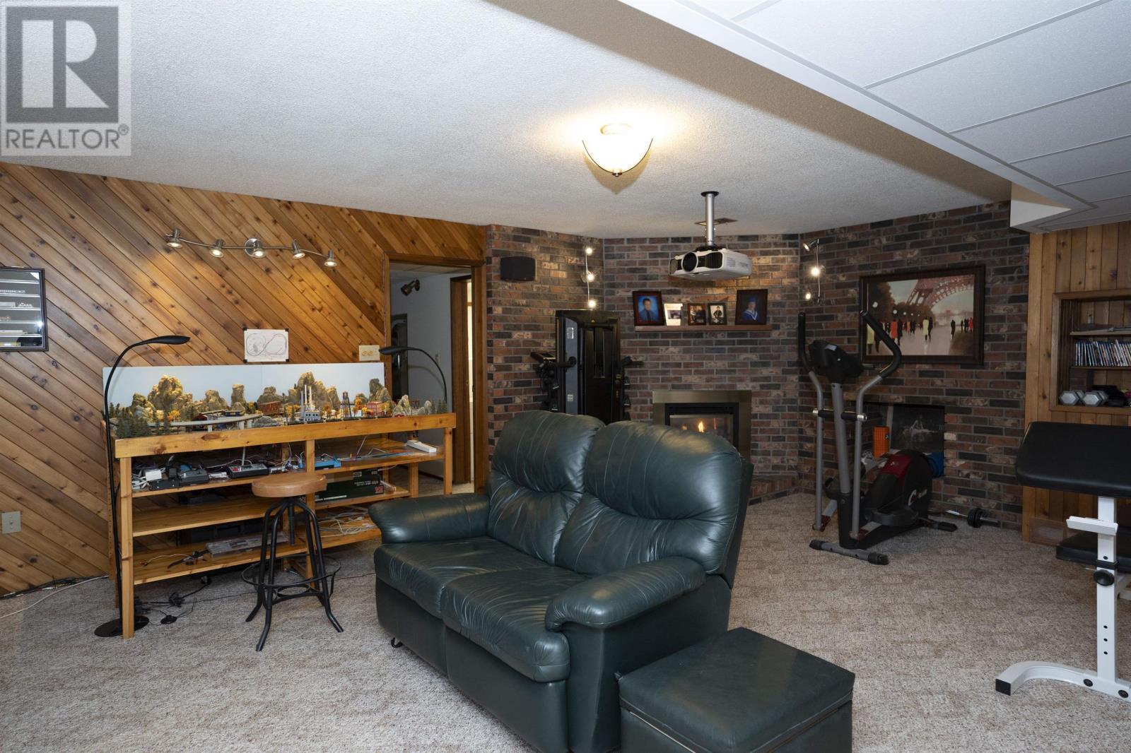 1030 Deepwood Dr., Thunder Bay, Ontario  P7J 1H7 - Photo 33 - TB253509