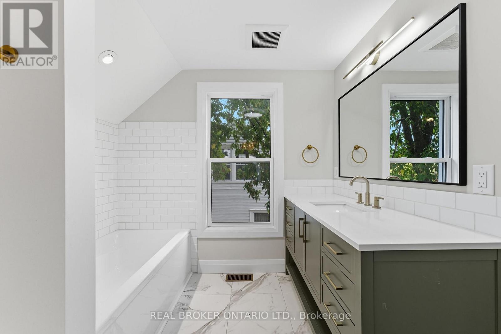 25 Roosevelt Drive, Smiths Falls, Ontario  K7A 3J7 - Photo 24 - X12576308