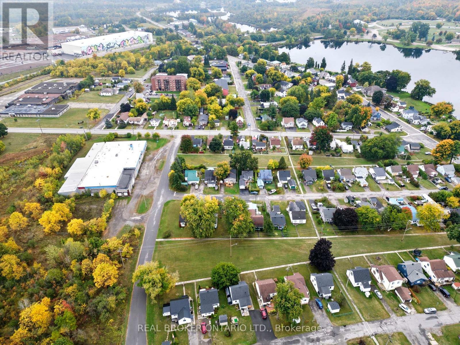 25 Roosevelt Drive, Smiths Falls, Ontario  K7A 3J7 - Photo 31 - X12576308