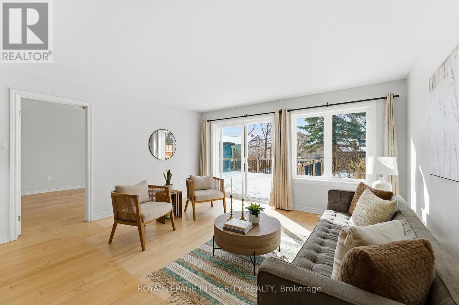 313 Napier Court, Mississippi Mills, Ontario  K0A 1A0 - Photo 9 - X12576366