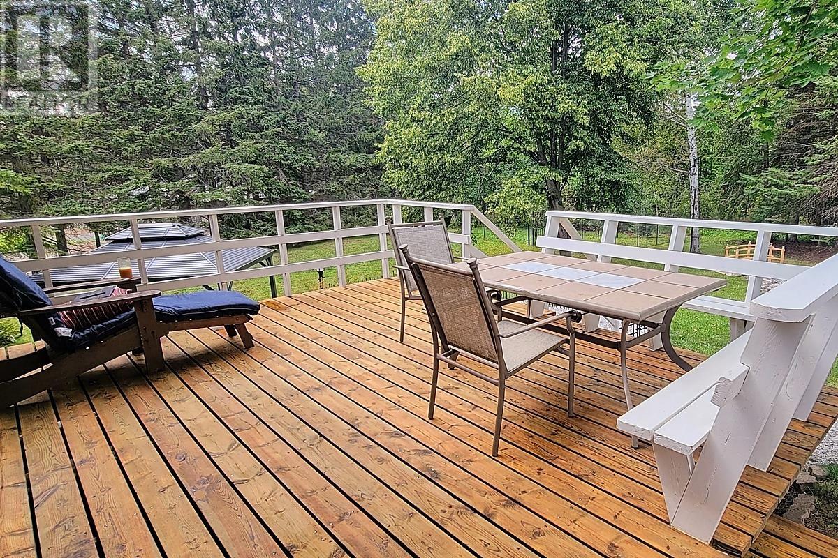 1030 Deepwood Dr., Thunder Bay, Ontario  P7J 1H7 - Photo 44 - TB253509