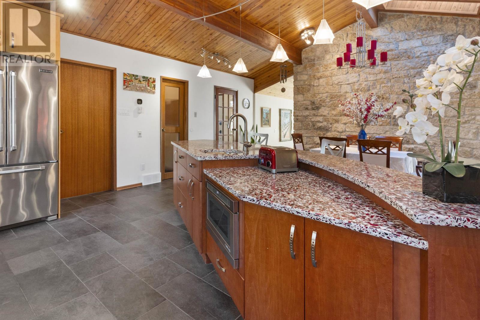 1030 Deepwood Dr., Thunder Bay, Ontario  P7J 1H7 - Photo 8 - TB253509