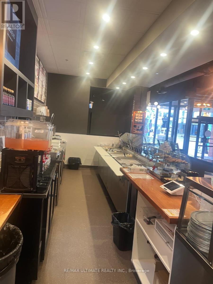 73 King Street W, Kitchener, Ontario  N2G 1X2 - Photo 3 - X12576046