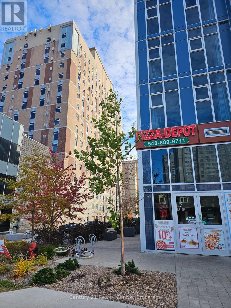 131 UNIVERSITY AVENUE W, Waterloo, Ontario