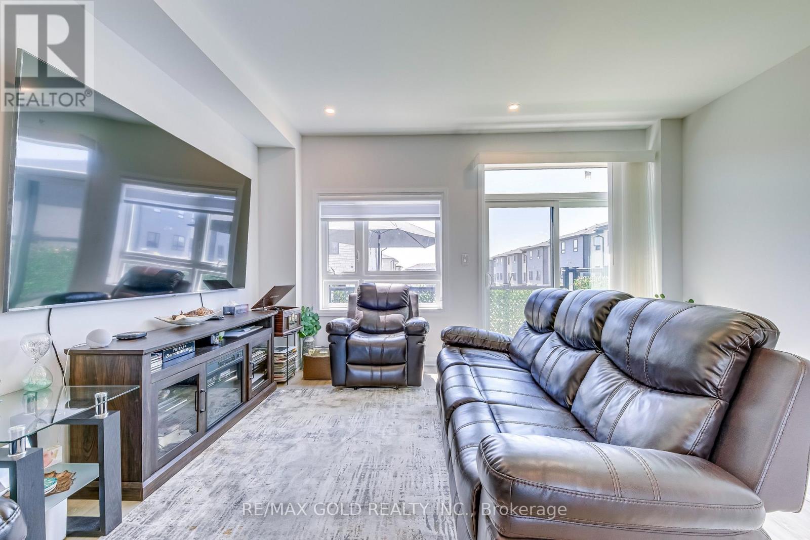 90 - 51 Sparrow Avenue, Cambridge, Ontario  N1T 0E5 - Photo 28 - X12576068