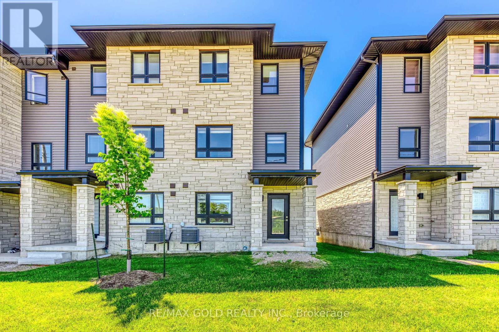 90 - 51 Sparrow Avenue, Cambridge, Ontario  N1T 0E5 - Photo 47 - X12576068