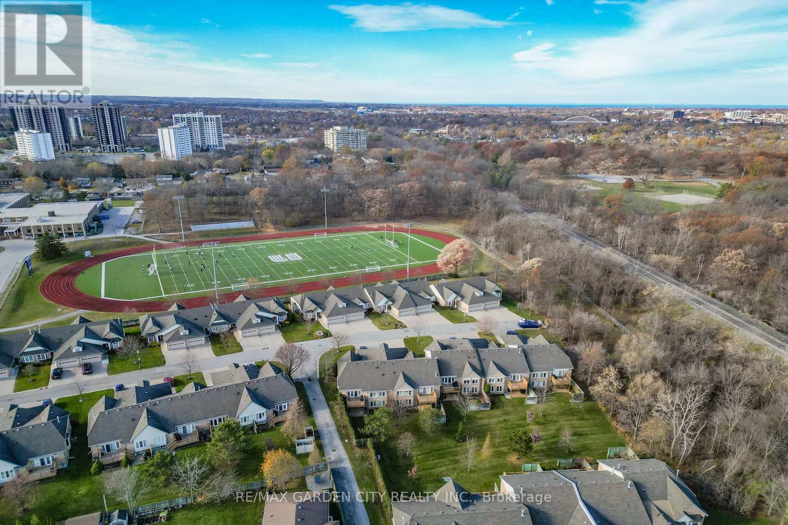 39 - 212 Glen Morris Dr. Drive E, St. Catharines, Ontario  L2T 4C5 - Photo 43 - X12576280