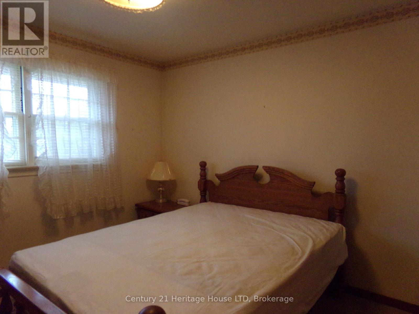 6558 Oneil Street, Niagara Falls, Ontario L2J 1N1 - Photo 15 - X12576310