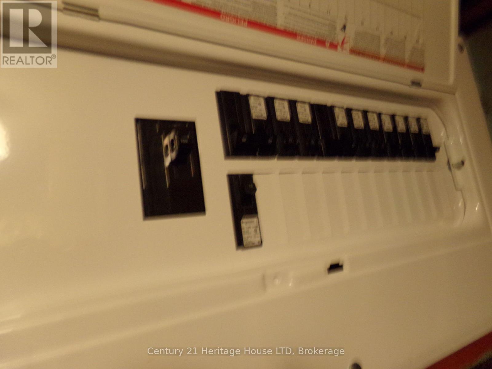 6558 Oneil Street, Niagara Falls, Ontario L2J 1N1 - Photo 20 - X12576310