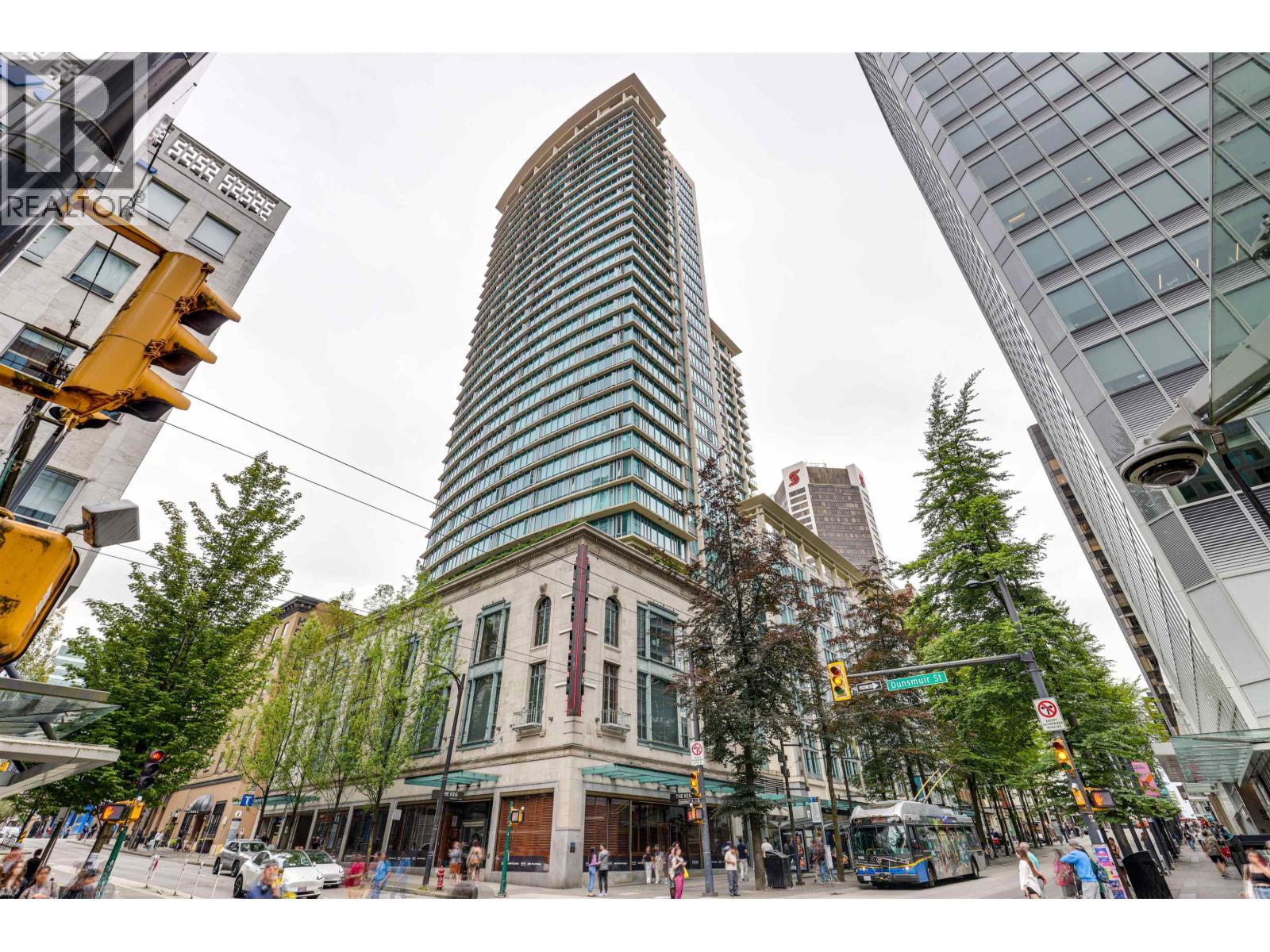 1203 610 Granville Street, Vancouver, British Columbia  V6C 3T3 - Photo 2 - R3069998