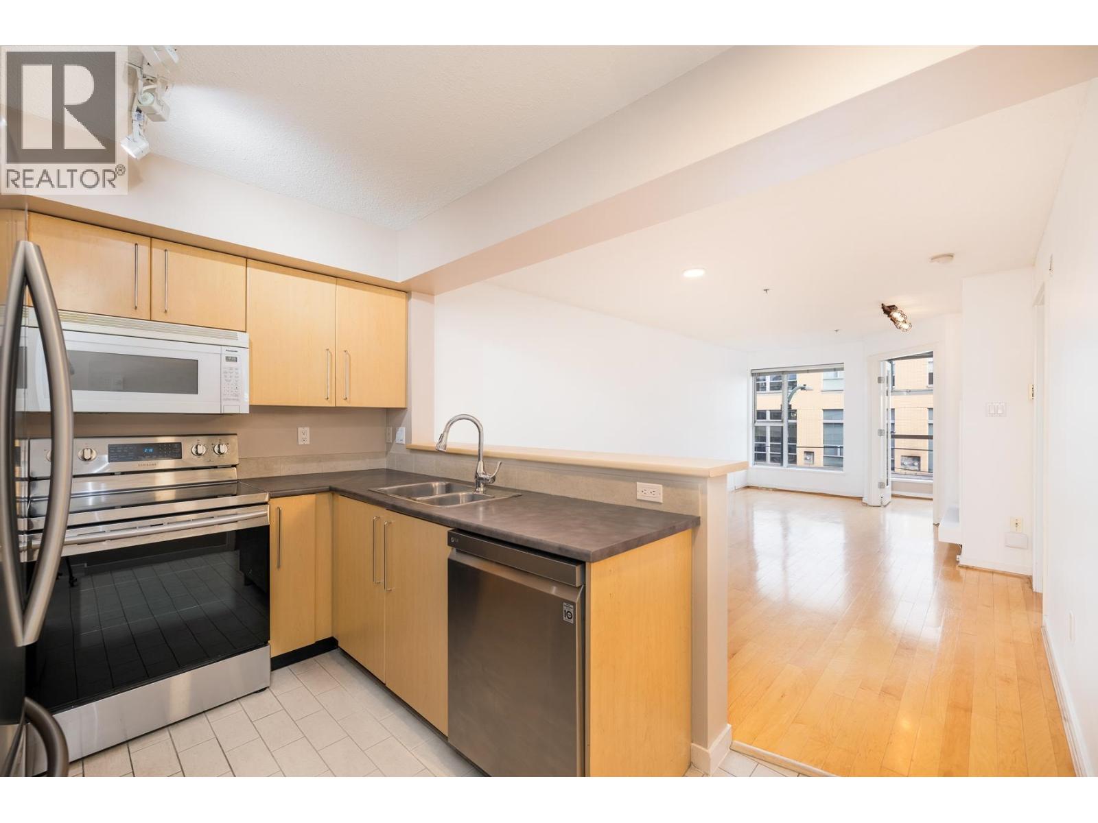 310 2768 Cranberry Drive, Vancouver, British Columbia  V6K 4V1 - Photo 12 - R3070008